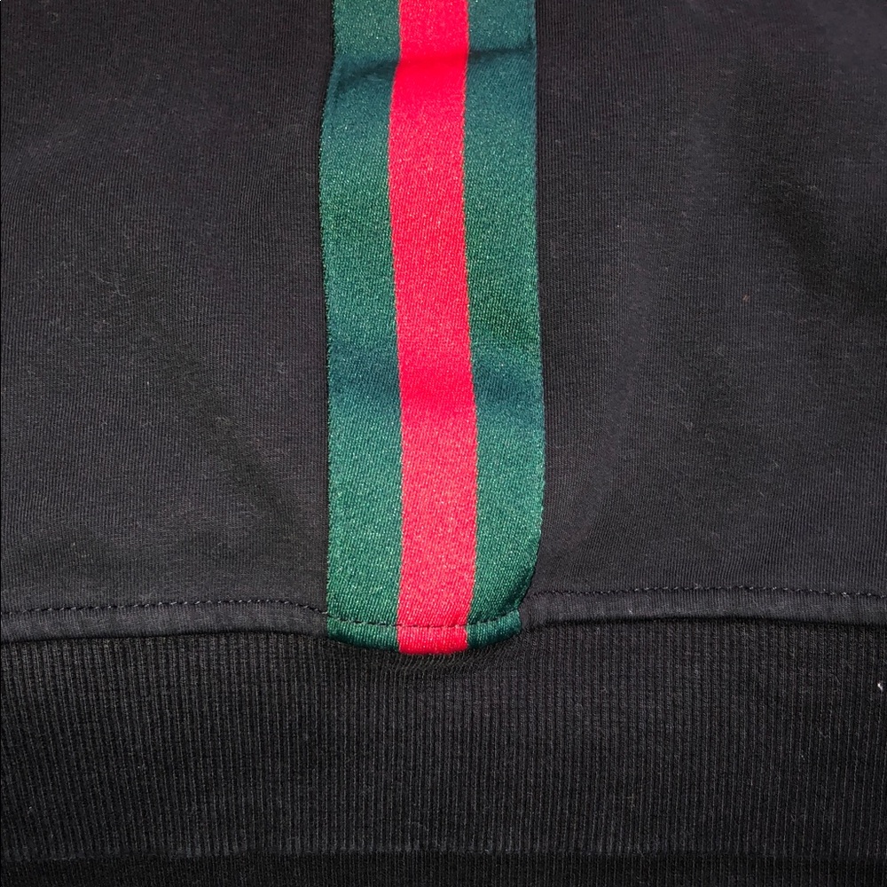 Gucci Black Hoodie with Gold Logo and Crest - Picture 11 of 11